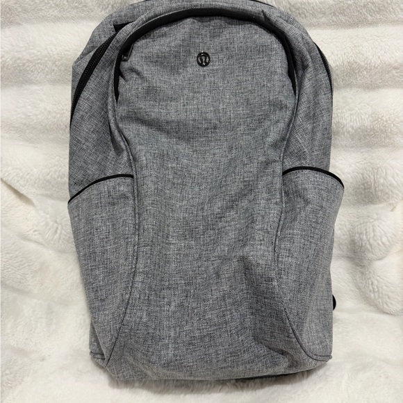 lululemon athletica Handbags - Lululemon | Out of Range 20L | Heathered Black Backpack | Like New
